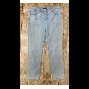 Chico's So Slimming Jeans .5 Ankle